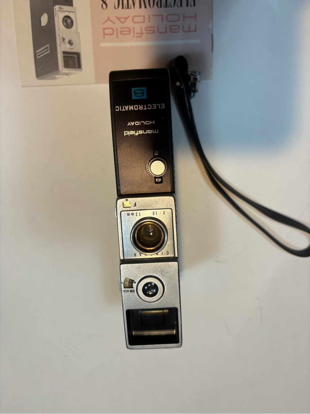 Mansfield Holiday Electromatic 8mm movie camera